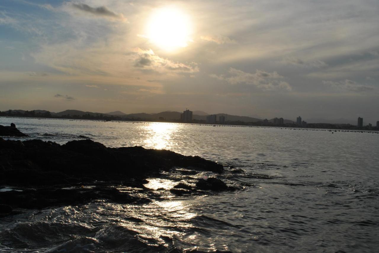 Apt 300 M Da Praia Proximo Ao Beto Carrero Piçarras 外观 照片